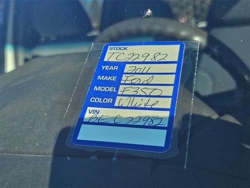 Used 2011 Ford F350 XLT w/ FX4 4X4 Off-Road Pkg image 33