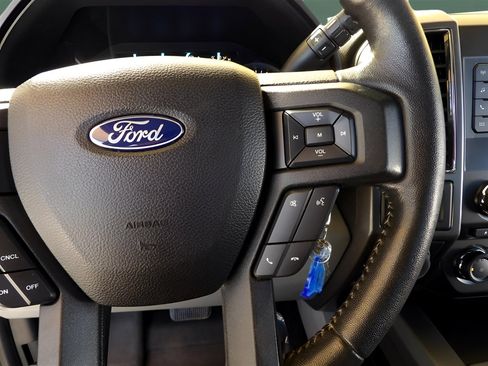 Used 2018 Ford F150 XLT w/ Equipment Group 301A Mid image 28