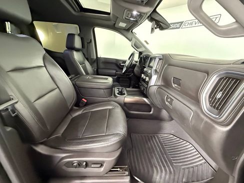 Used 2019 GMC Sierra 1500 SLT w/ SLT Premium Plus Package image 17