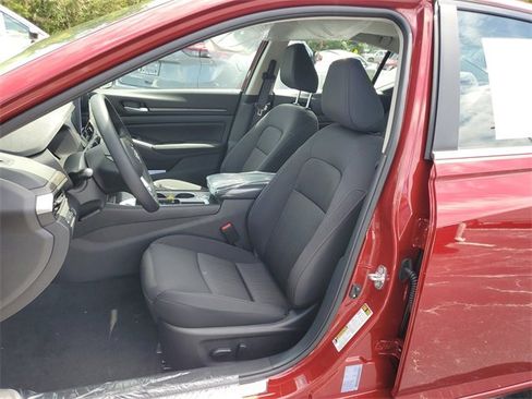 New 2025 Nissan Altima 2.5 SV w/ SV Special Edition Package image 10