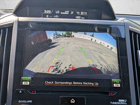 Used 2019 Subaru Crosstrek 2.0i Limited w/ Moonroof Package w/Navigation AWD/4WD image 15