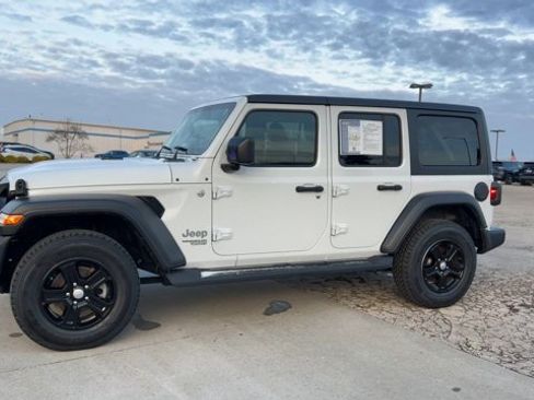 Used 2021 Jeep Wrangler Unlimited Sport image 5