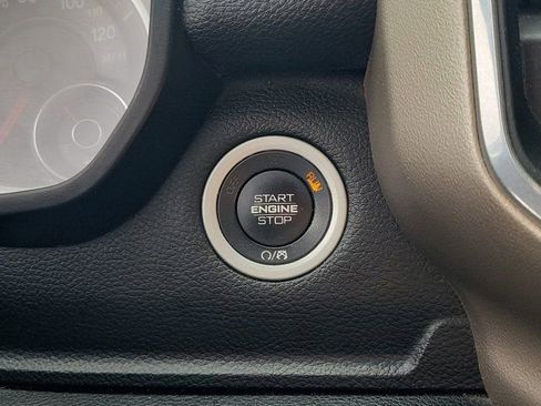 Used 2019 RAM 1500 Laramie w/ Off Road Group image 33