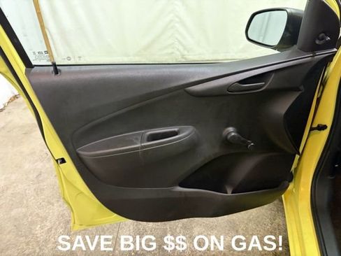 Used 2017 Chevrolet Spark LS image 21