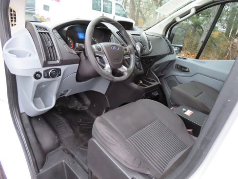 Used 2015 Ford Transit 250 130 Low Roof image 8