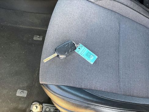 Certified 2021 Kia Seltos S FWD image 18