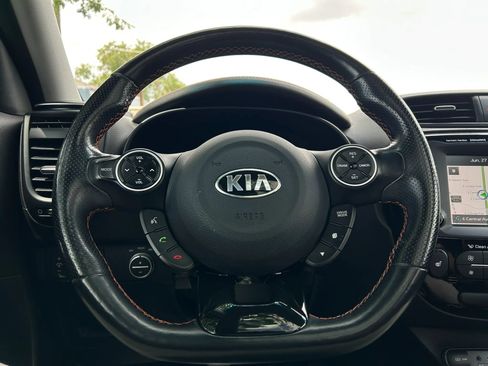 Used 2019 Kia Soul ! w/ Technology Package FWD image 13
