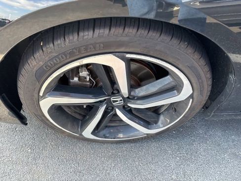 Used 2020 Honda Accord Sport image 11