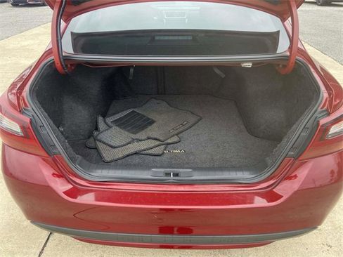 Used 2018 Nissan Altima 2.5 SR image 11