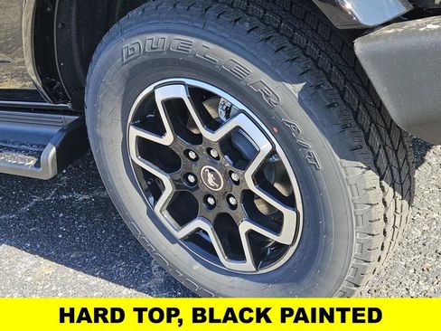 New 2025 Ford Bronco Outer Banks image 9