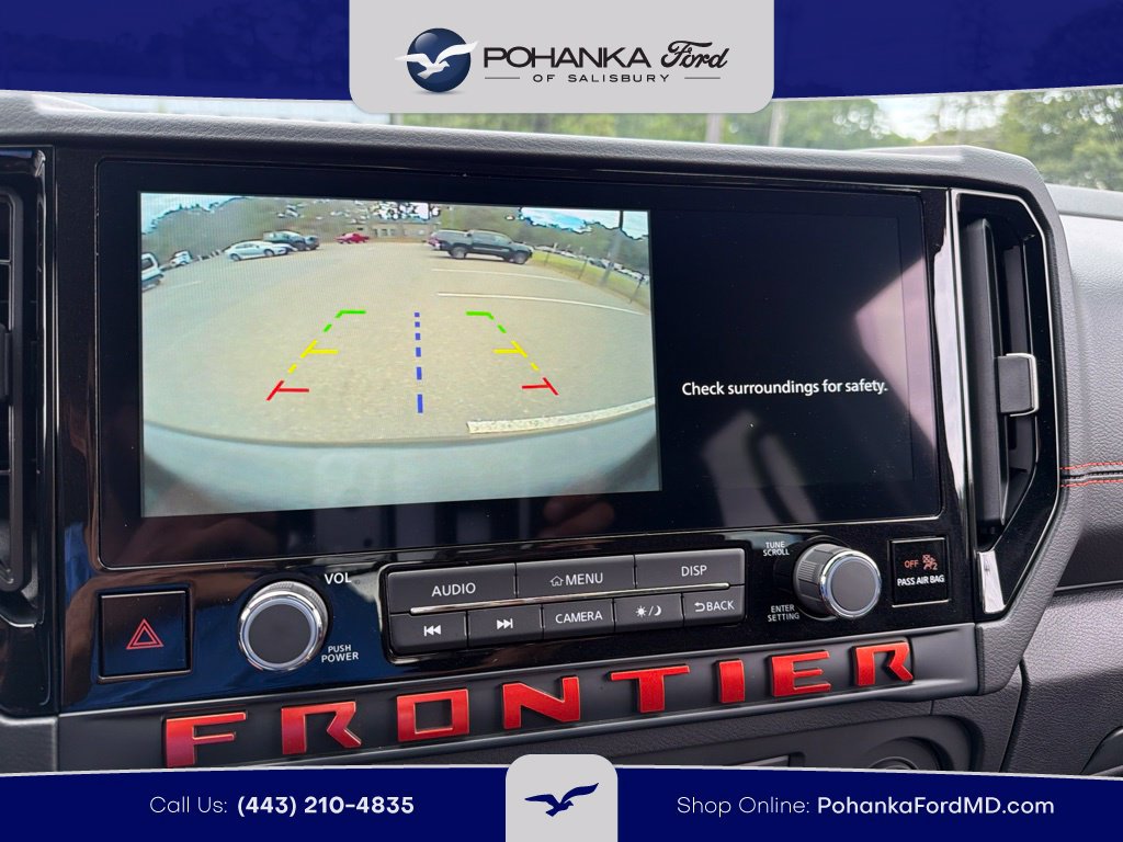Used 2025 Nissan Frontier PRO-4X AWD/4WD image 11