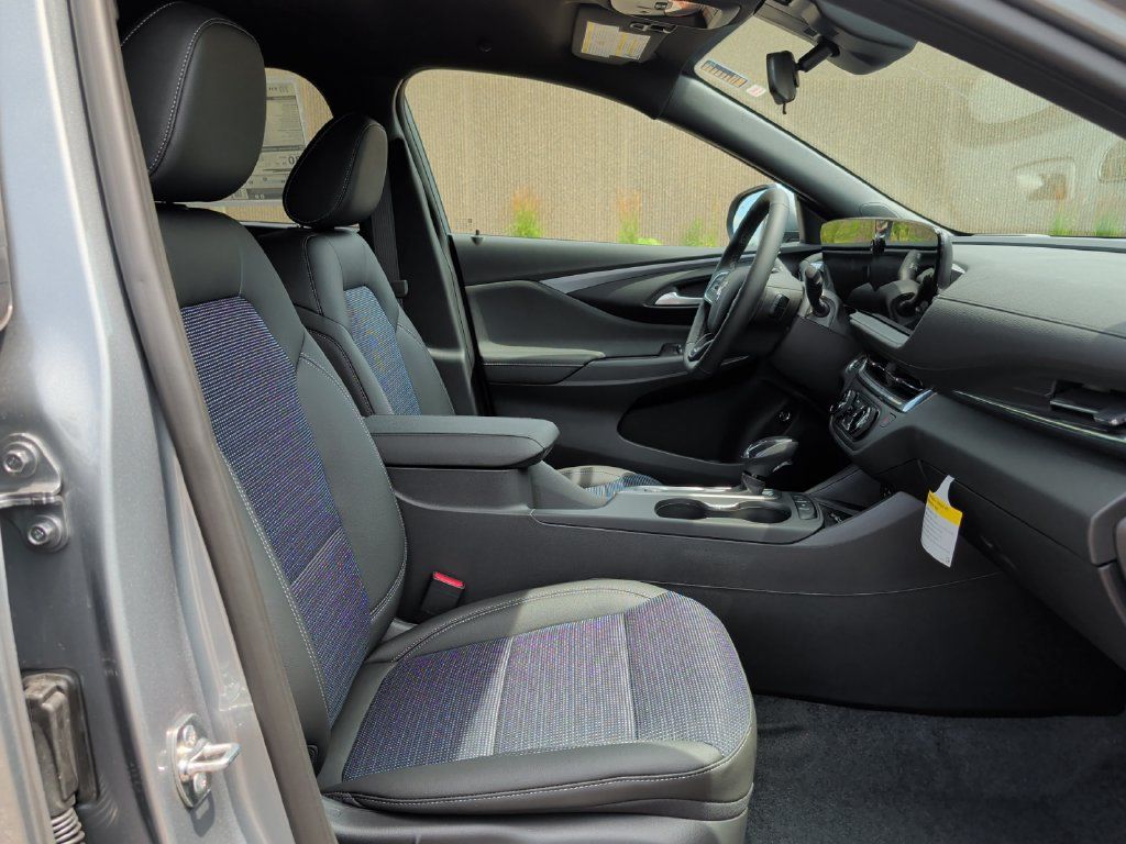 New 2026 Buick Envista Preferred w/ Convenience I Package FWD image 42
