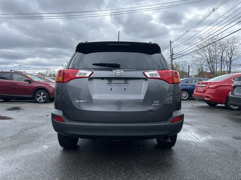 Used 2014 Toyota RAV4 LE AWD/4WD image 5