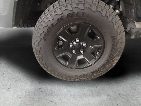 Used 2023 Jeep Gladiator Mojave w/ LED Lighting Group AWD/4WD image 35