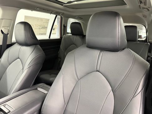 New 2026 Toyota Grand Highlander AWD image 21