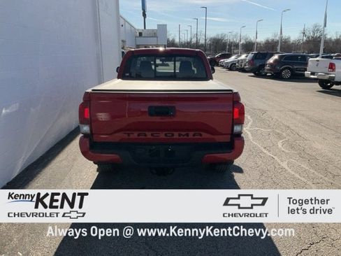 Used 2019 Toyota Tacoma SR w/ SX Package image 6