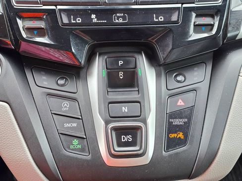 Used 2024 Honda Odyssey EX-L image 17