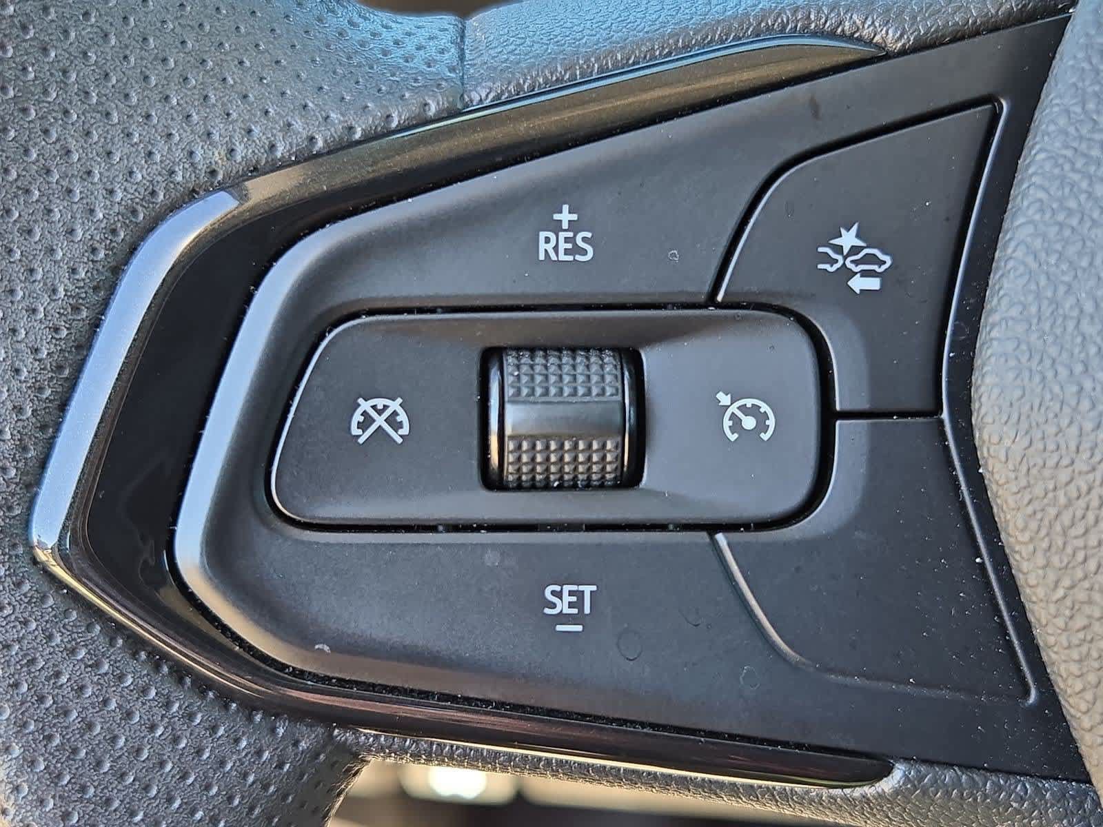Used 2023 Chevrolet TrailBlazer LS FWD image 21