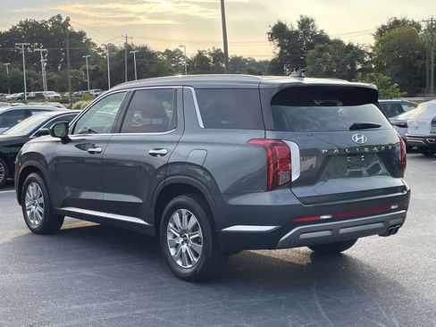 Used 2023 Hyundai Palisade SEL FWD image 5