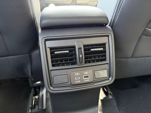 Certified 2026 Subaru Forester Premium AWD/4WD image 25