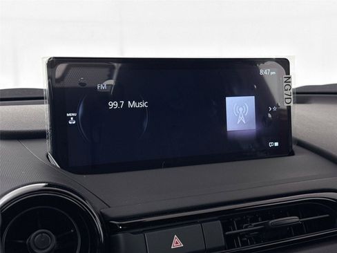 New 2026 MAZDA MX-5 Miata Club w/ Interior Package RWD image 22