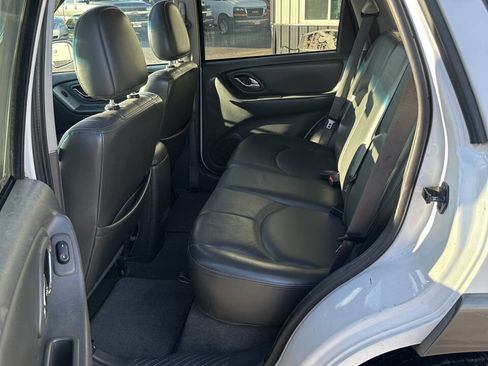 Used 2006 MAZDA Tribute s w/ Package 3 image 16