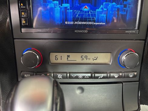 Used 2013 Chevrolet Corvette Grand Sport image 14