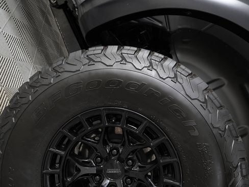 Used 2025 Ford F150 Raptor w/ Equipment Group 803A Raptor R image 35