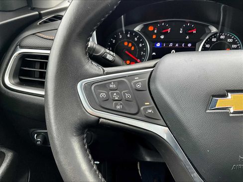 Used 2022 Chevrolet Equinox Premier image 22