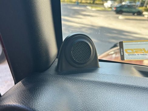 Used 2012 Jeep Wrangler Sahara image 23