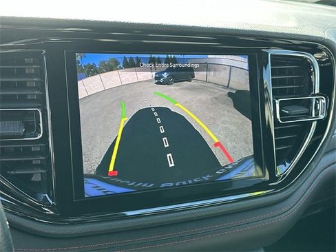 Used 2024 Dodge Durango GT image 14