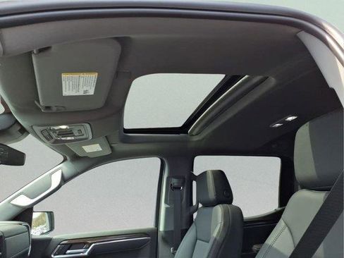 New 2026 Chevrolet Silverado 1500 LT Trail Boss w/ LT Trail Boss Premium Package AWD/4WD image 17