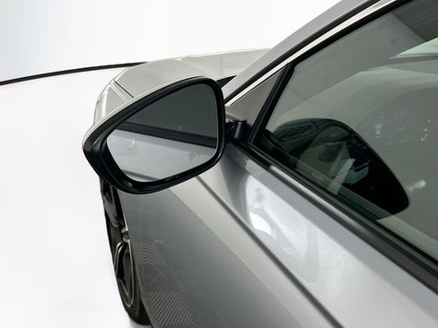 Used 2025 Honda Accord Sport image 16