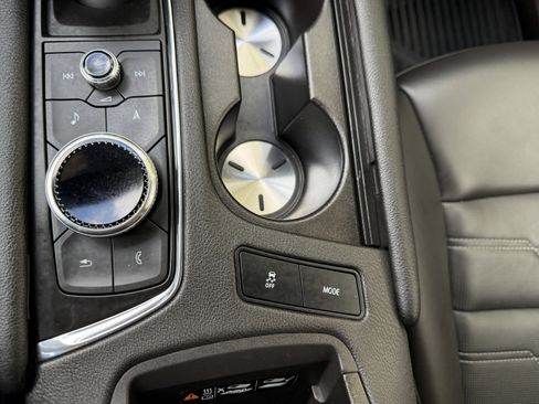 Certified 2024 Cadillac XT5 Premium Luxury w/ Platinum Package image 26