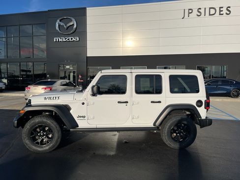 Used 2021 Jeep Wrangler Unlimited Sport image 2