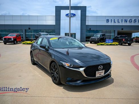 Used 2024 MAZDA MAZDA3 s FWD image 1