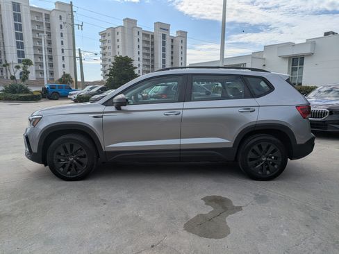 Certified 2023 Volkswagen Taos S FWD image 7