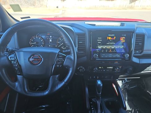 Used 2023 Nissan Frontier PRO-4X w/ Pro-4X Premium Package image 14