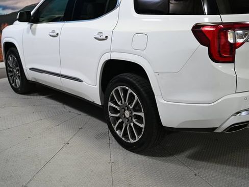Used 2023 GMC Acadia Denali AWD/4WD image 8