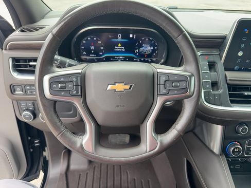 Used 2022 Chevrolet Tahoe LT w/ Luxury Package AWD/4WD image 27