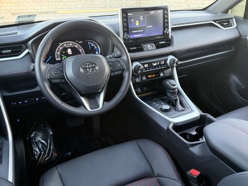 Used 2021 Toyota RAV4 XSE image 30