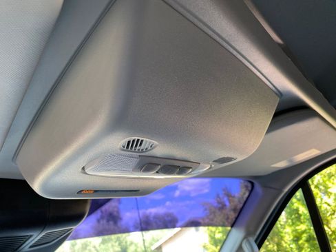Used 2020 Ford Transit 250 Medium Roof RWD image 48