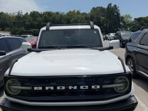 Used 2022 Ford Bronco Outer Banks AWD/4WD image 7