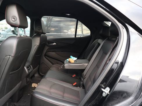 Used 2024 Chevrolet Equinox RS AWD/4WD image 33