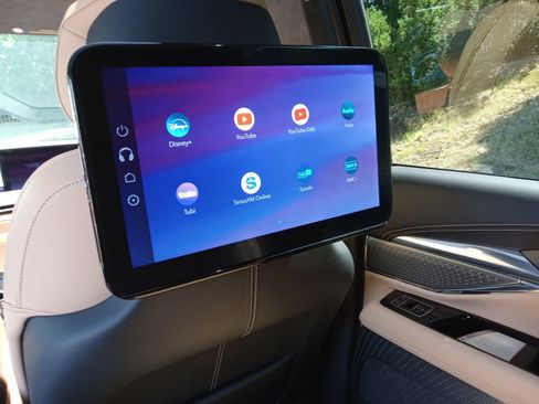 Used 2025 Cadillac Escalade IQ Luxury 2 AWD/4WD image 26