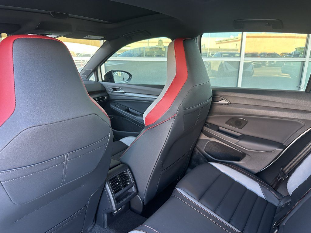 Used 2024 Volkswagen GTI SE w/ SE Leather Seats Package FWD image 32