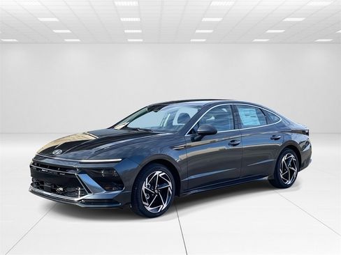 New 2026 Hyundai Sonata SEL image 4