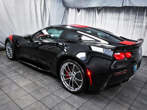Used 2019 Chevrolet Corvette Grand Sport RWD image 5