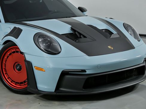 Used 2024 Porsche 911 GT3 RS image 3