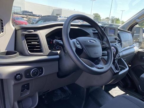 Used 2024 Ford Transit 250 Low Roof w/ Exterior Upgrade Package RWD image 14